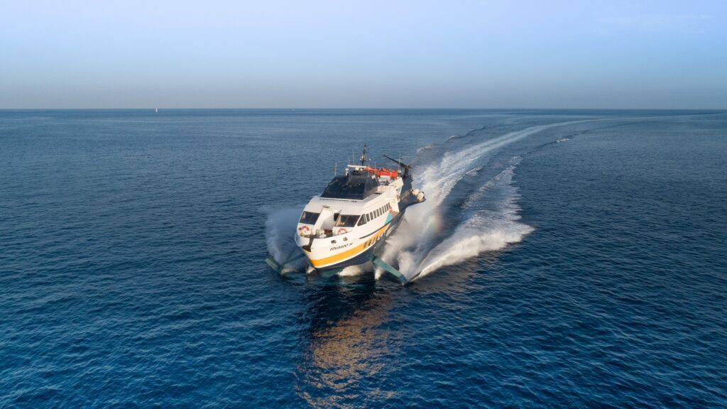 Liberty Lines - morski prevozi