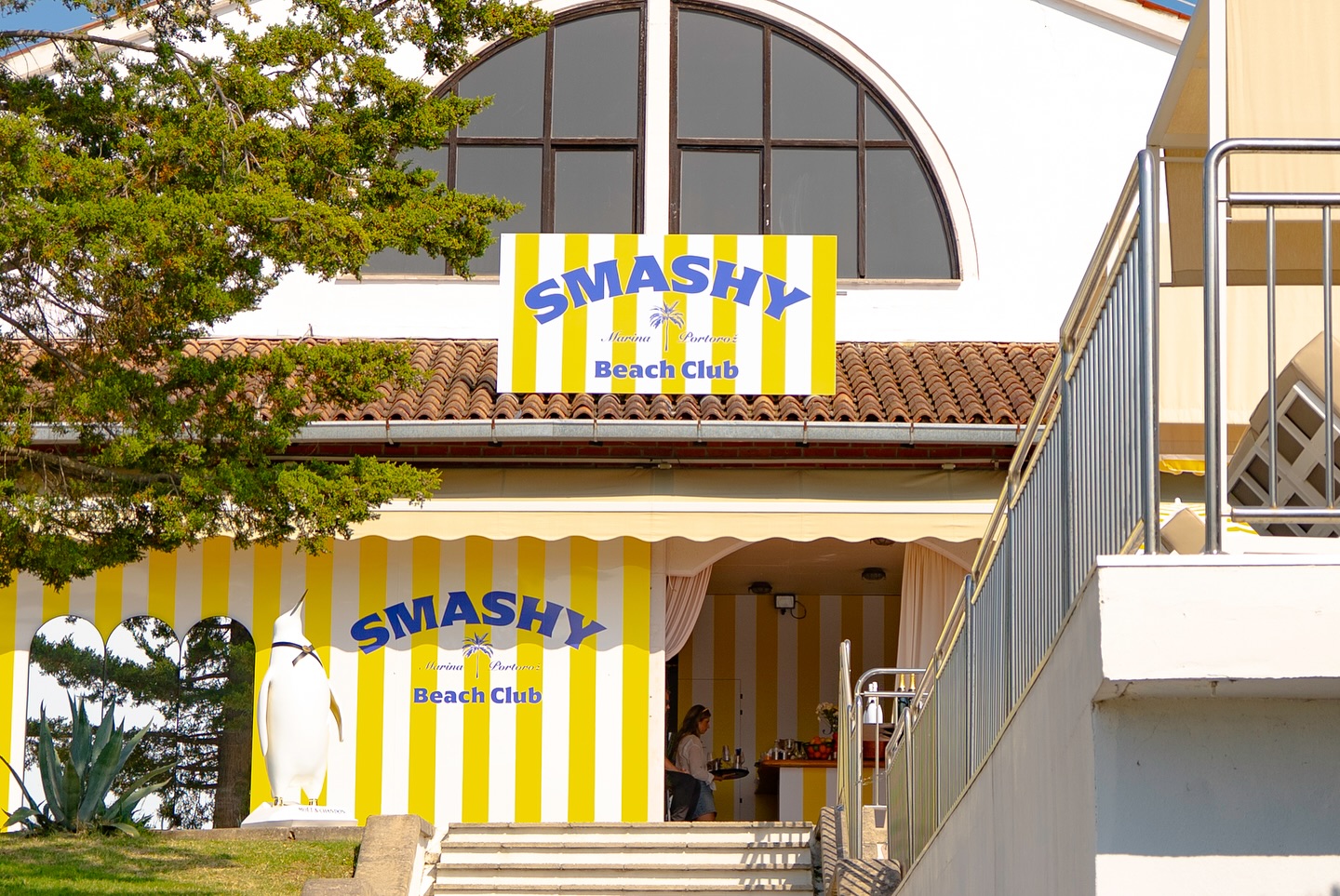 Smashy beach club