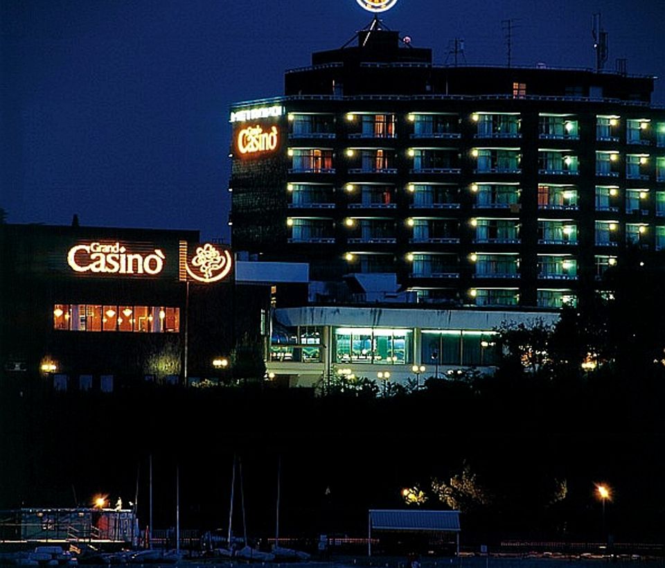 Craps tables in england Torneo casino cirsa valencia