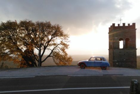 Geleitete Touren mit Oldtimer