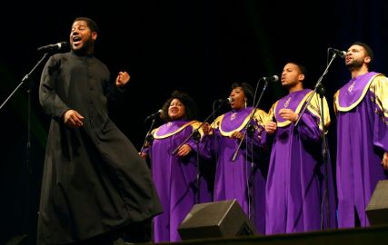 The Mount Unity Chor and Earl Bynum Jr.