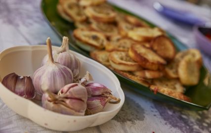 Wine and Garlic Feast in Nova vas