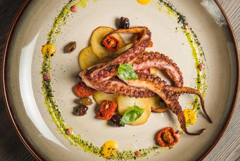 Top 5 Mediterranean cuisine restaurants
