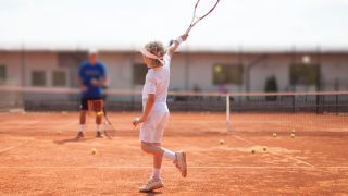Tennis schools