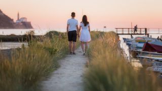 Hidden spots for couples