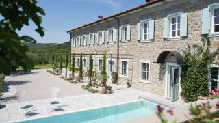 Villa Majda - butični hotel v Ospu