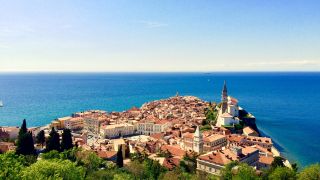 https://www.portoroz.si:443/en/imagelib/object/default/dozivetja/Piran%20walking%20tours/piran%20walking%20tours.jpg
