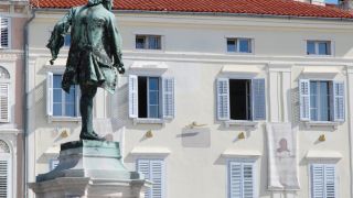 Tartini’s Birth House